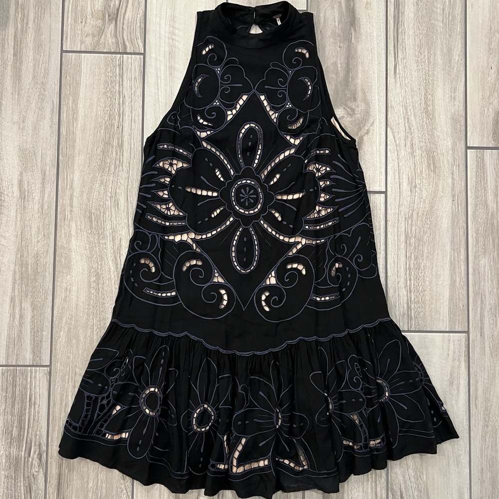 Free People Y2K  Mini Dress Sz S Black Embroidered Crochet Open Back $165 - Picture 3 of 12